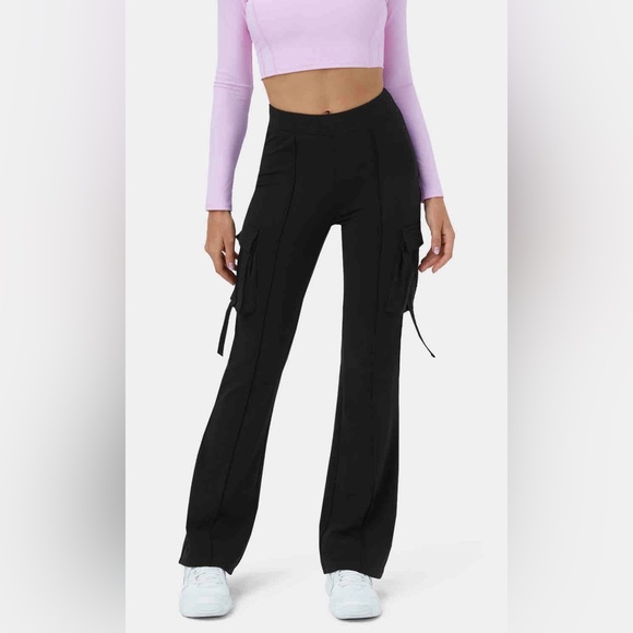 HALARA Pants - Halara High Waisted Side Flap Pocket Cargo Flare Leggings Black Size 1X